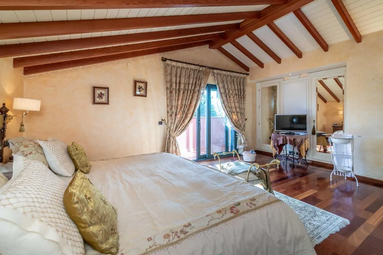 Villa Olivar - 5 Bdr Dream Pool/Jacuzzi/Golf/Bbq Torremolinos