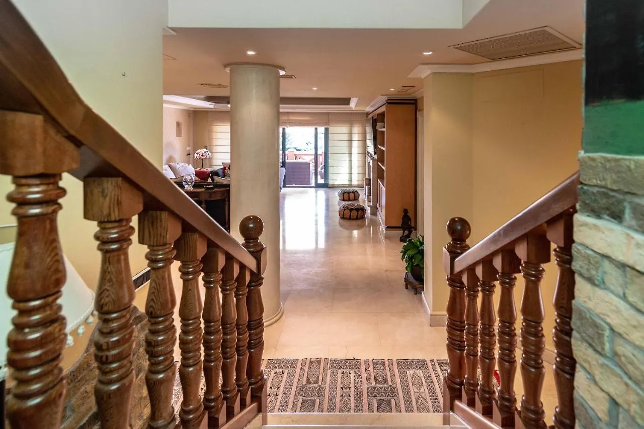 Villa Olivar - 5 Bdr Dream Pool/Jacuzzi/Golf/Bbq Torremolinos